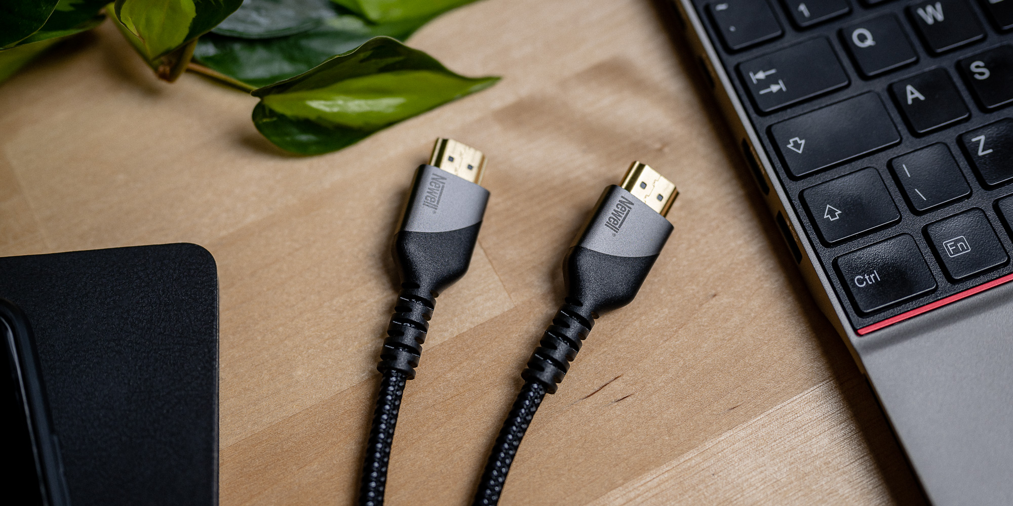 Kabel Newell HDMI - HDMI 2.1, 8K 60 Hz - 2 m, grafitowy